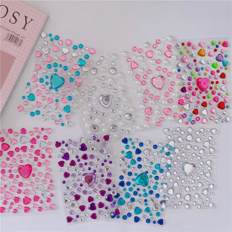 Błyszczące naklejki 3D na twar – Beauty Gems Makeup recenzja i cena